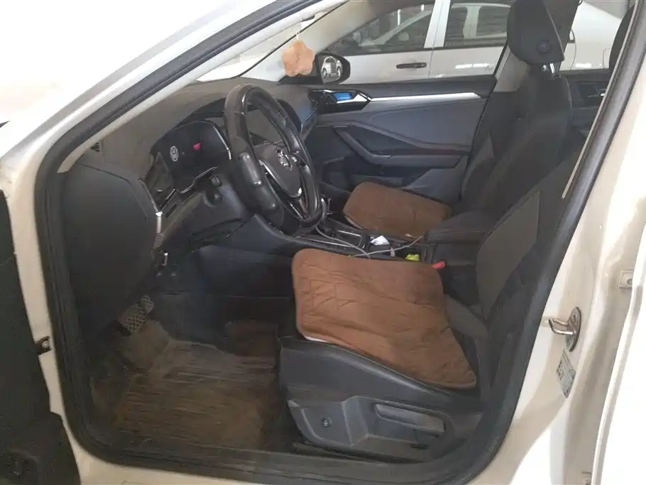 Volkswagen Sagitar 2021 280TSI DSG Comfort Smart Connect Edition фото 9