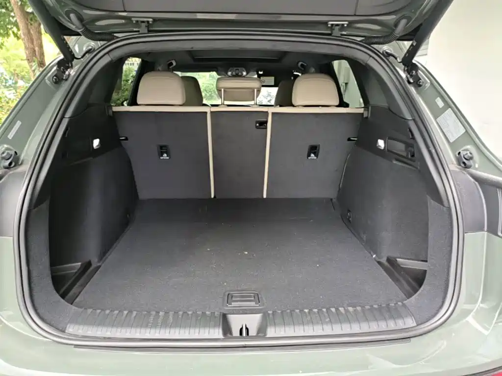 Audi Q6L e-tron 2026 2025 Model Pioneer Edition