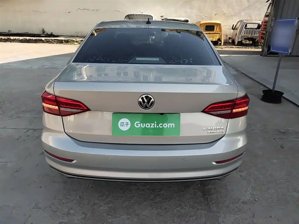 Volkswagen Lavida 2019 280TSI DSG Comfort Edition China VI фото 6