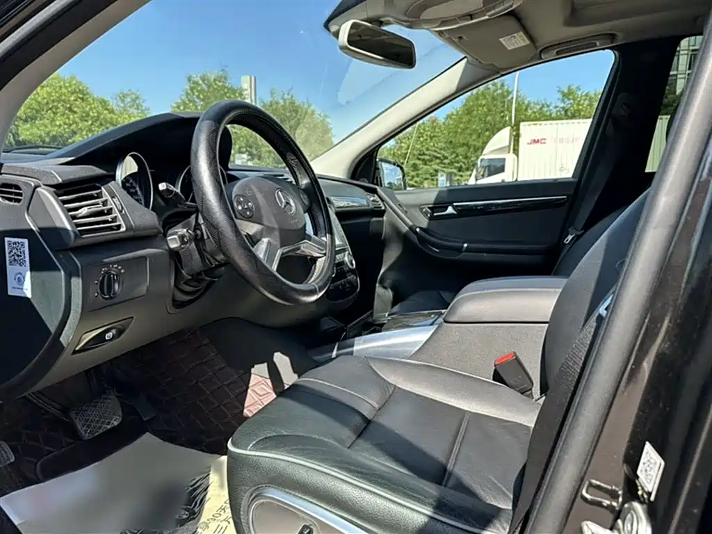 Mercedes-Benz R-Class 2015 R 320 4MATIC Luxury фото 11