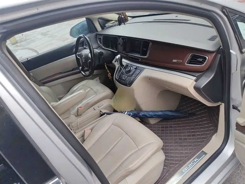 Buick GL8 2014 3.0L XT Luxury Business Flagship фото 20