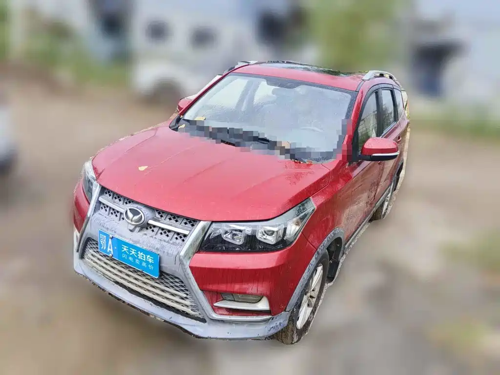 BAIC Huansu S3 2016 2016 S3L 1.5L Manual Premium