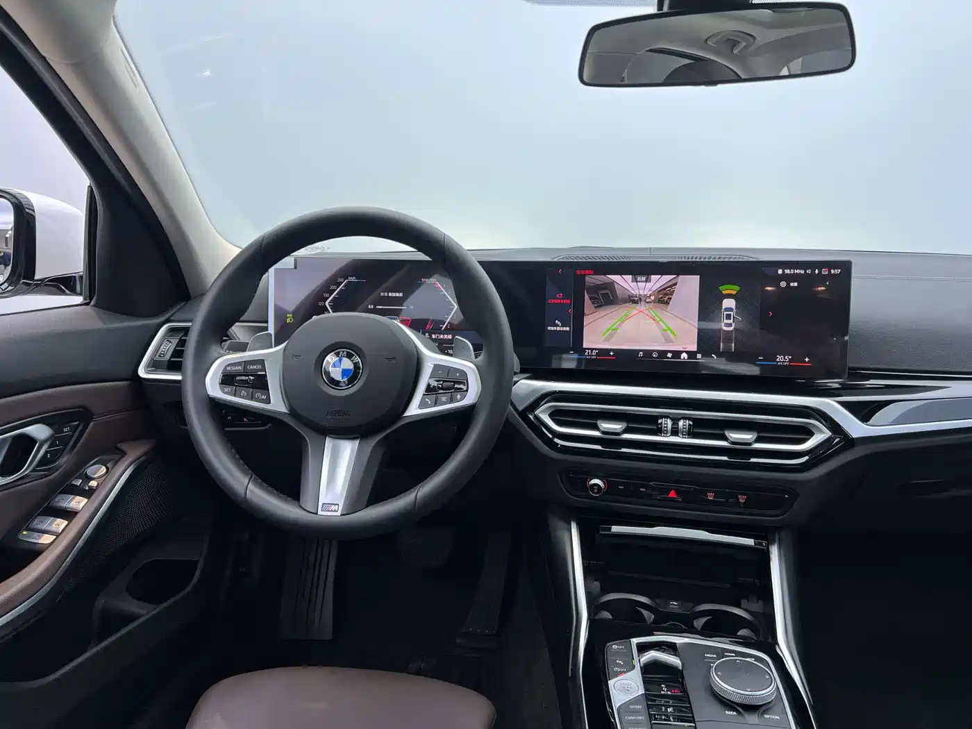 BMW 3 Series 2023 320Li M Sport Package фото 24