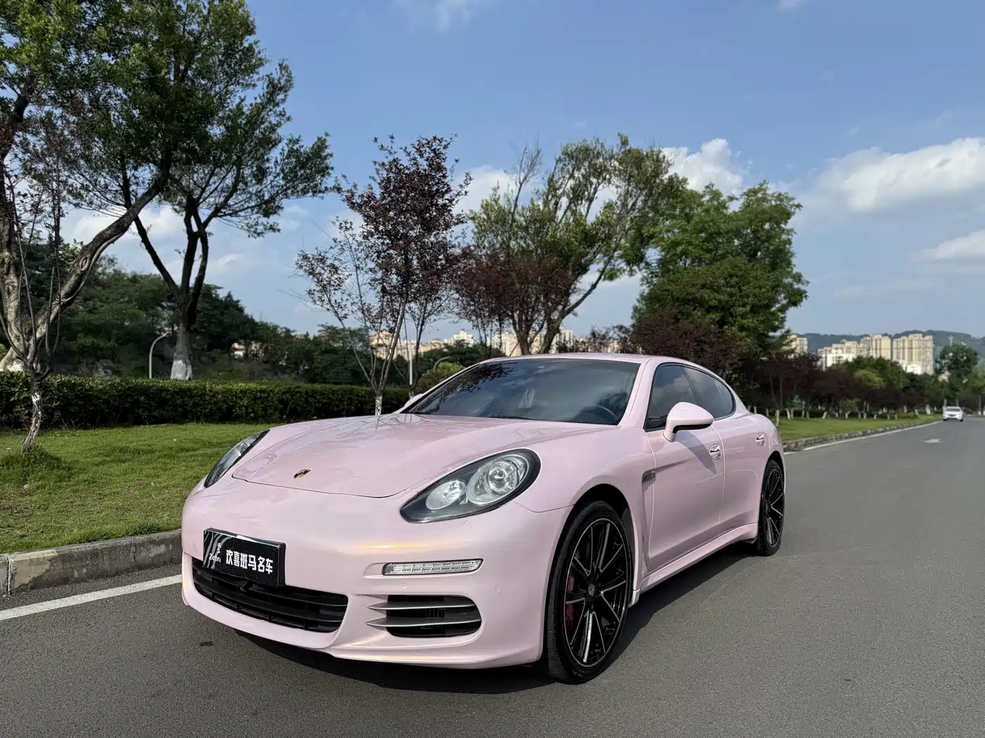 Porsche Panamera 2014 Panamera 4 3.0T