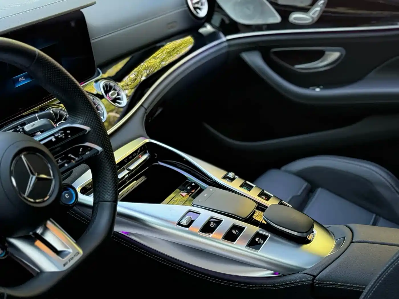 Mercedes-Benz AMG GT 2023 AMG GT 50 4-Door Coupe фото 10