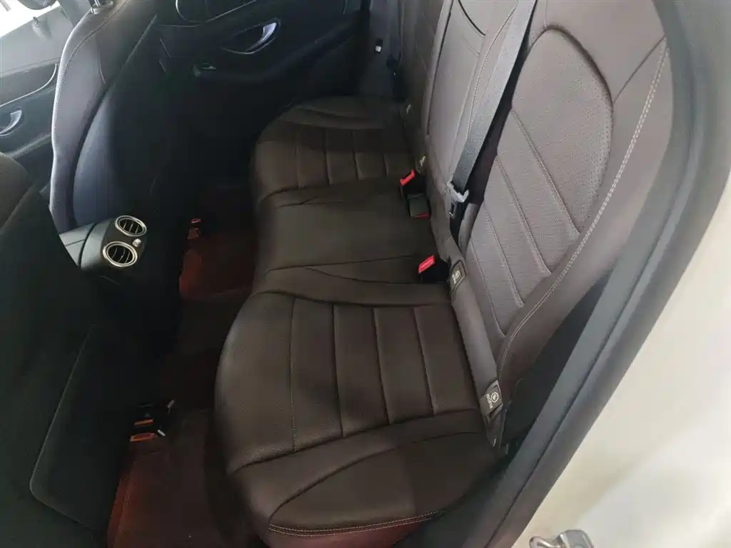 Mercedes-Benz GLC 2016 GLC 260 4MATIC Luxury фото 13