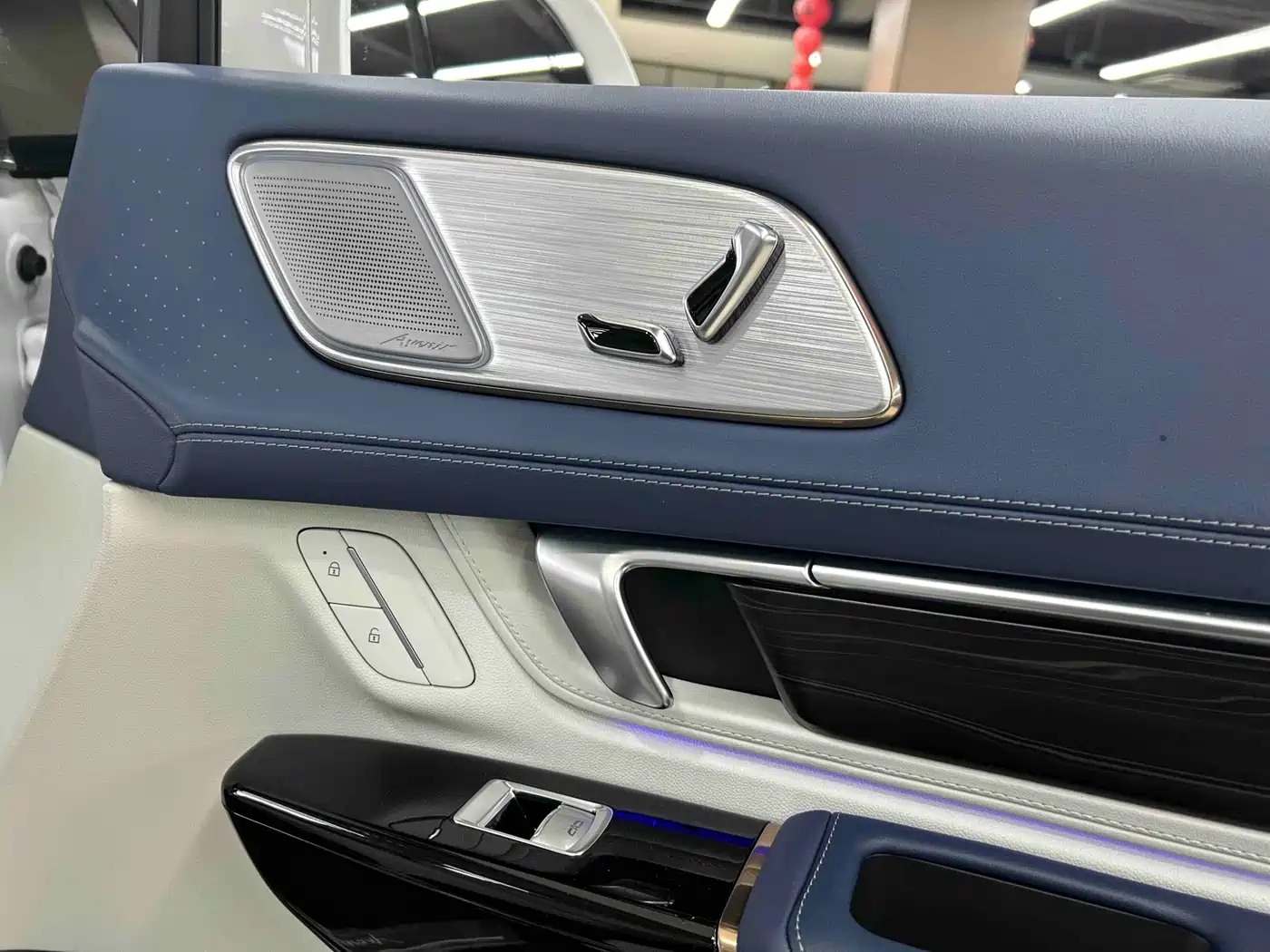 Buick Century 2025 2025 2.0T 7-Seater World Edition