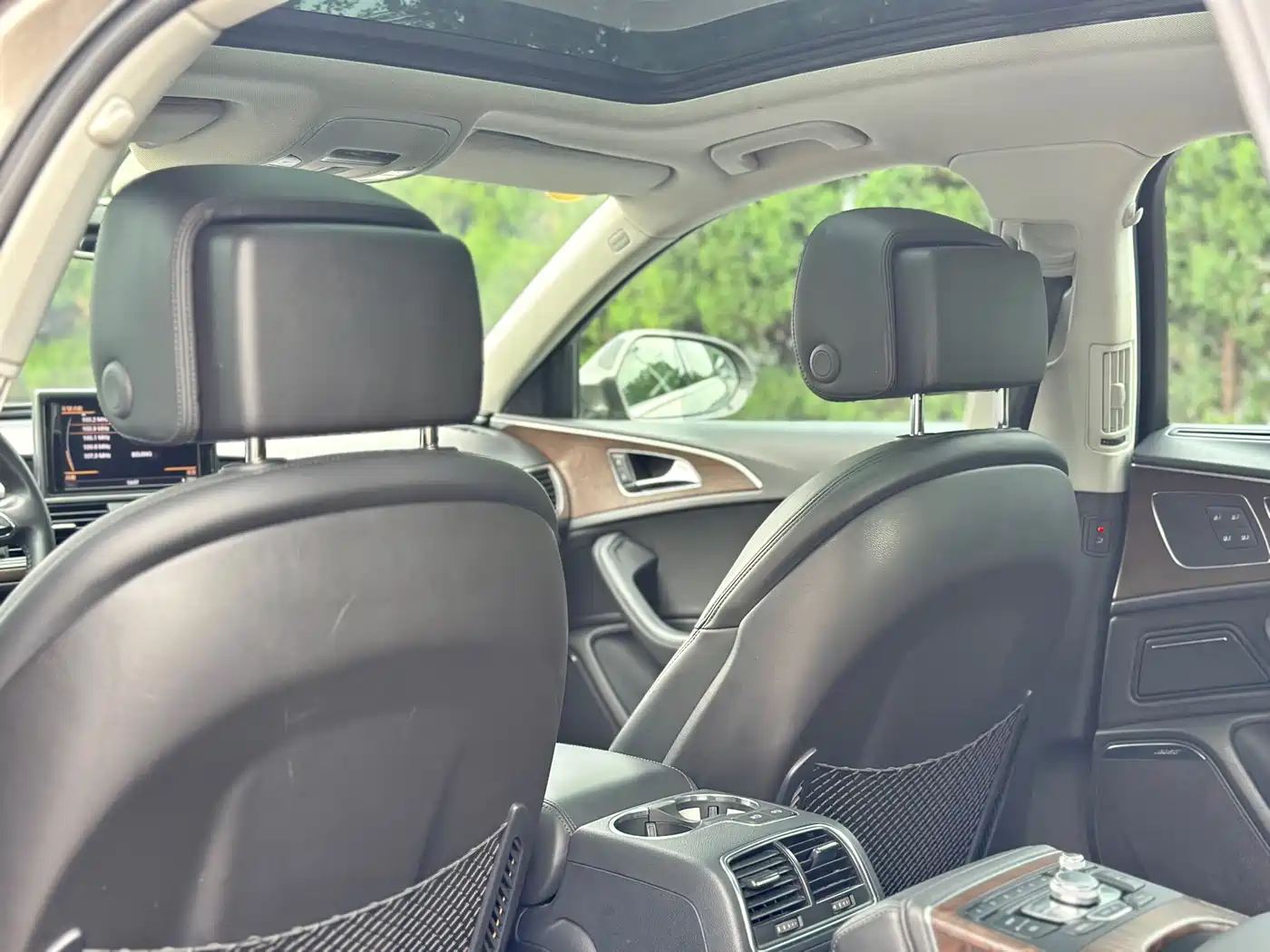 Photo 34 - Audi A6L