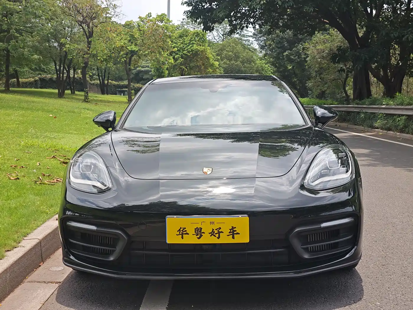 Porsche Panamera 2022 Panamera Executive Long Wheelbase 2.9T фото 2