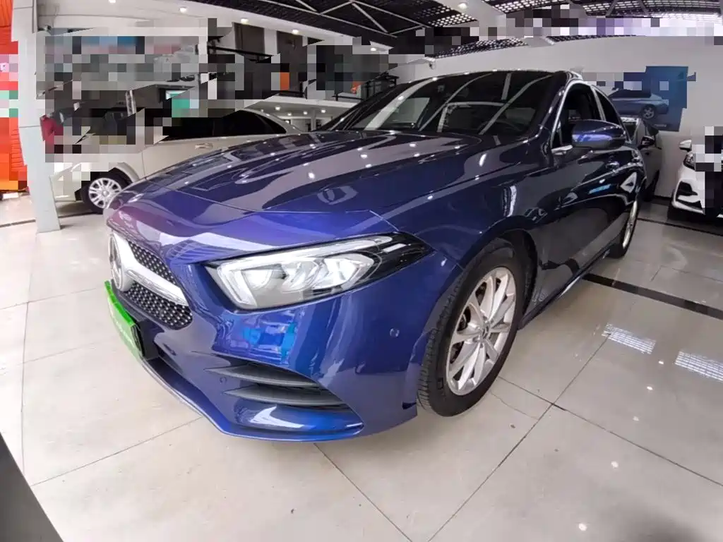 Mercedes-Benz A-Class 2020 Facelift A 200 L Sport Sedan Fashion