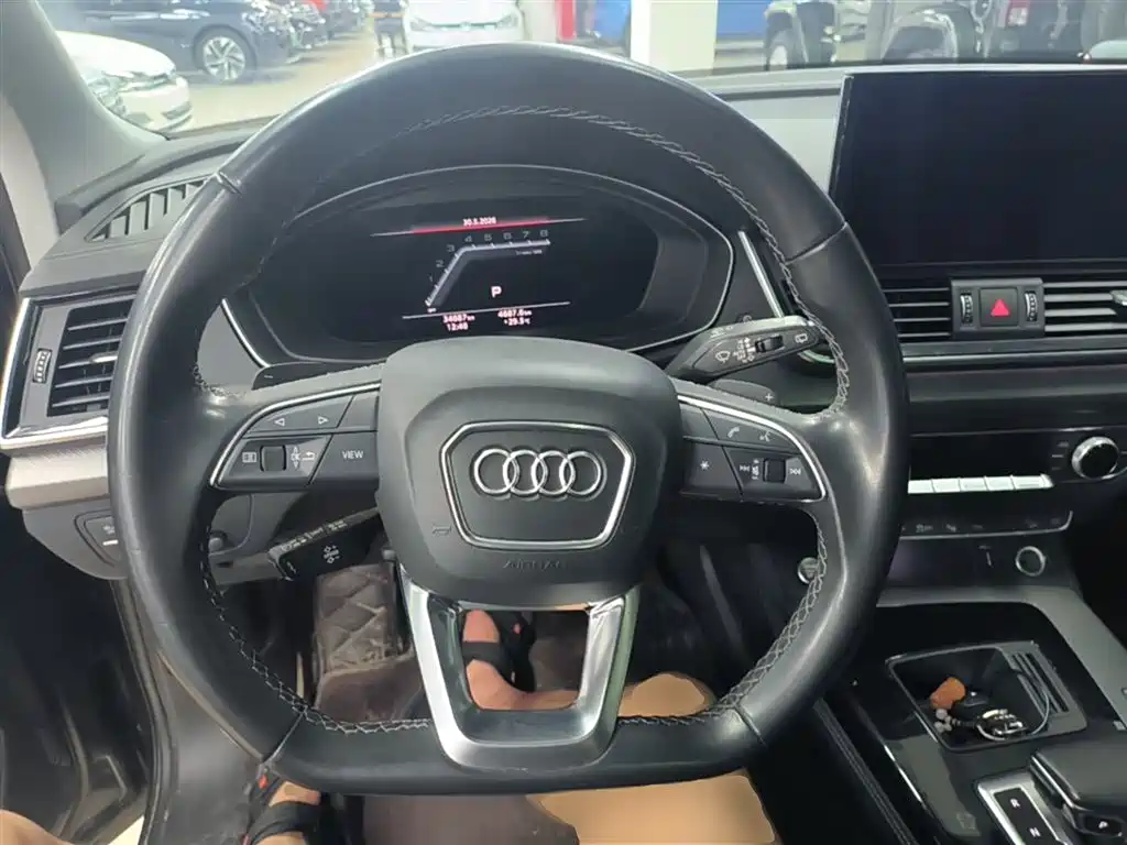 Audi Q5L 2022 40T Luxury Dynamic фото 11