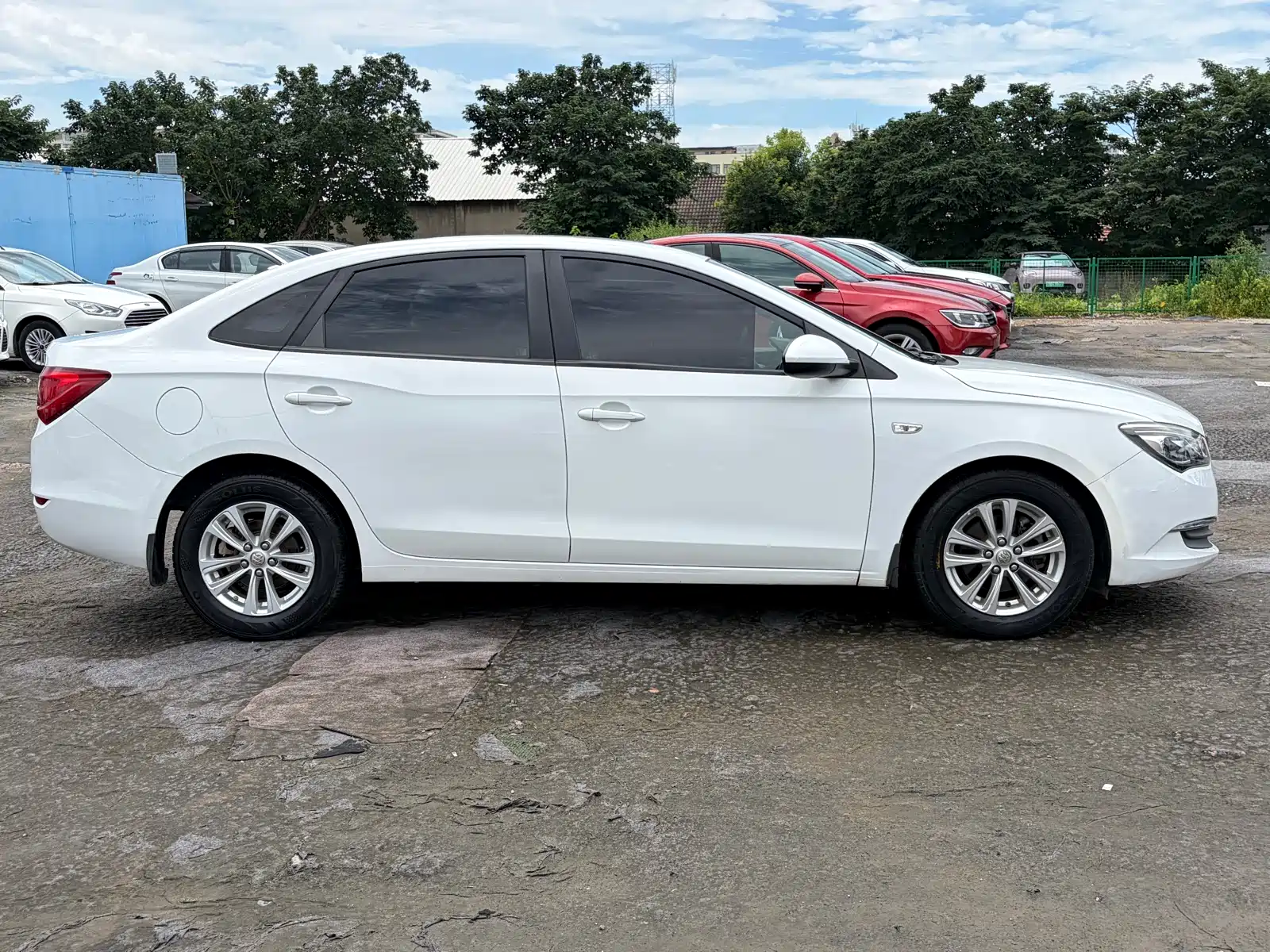 Фото 4 - Buick Excelle