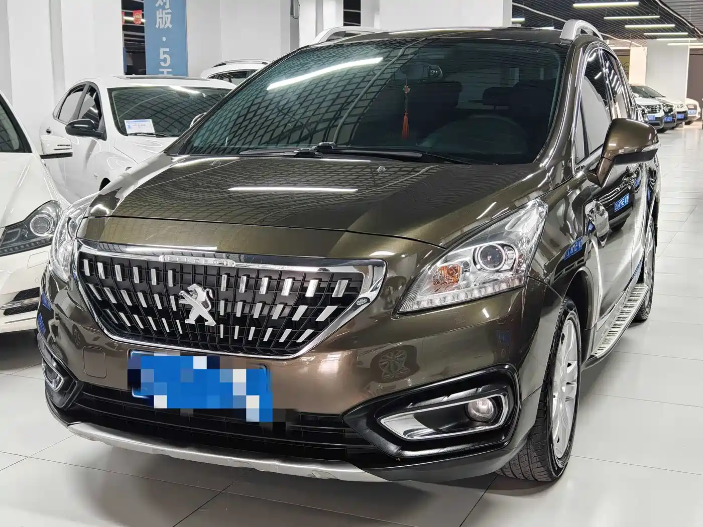 Peugeot 3008 2016 2.0L Automatic Standard Edition