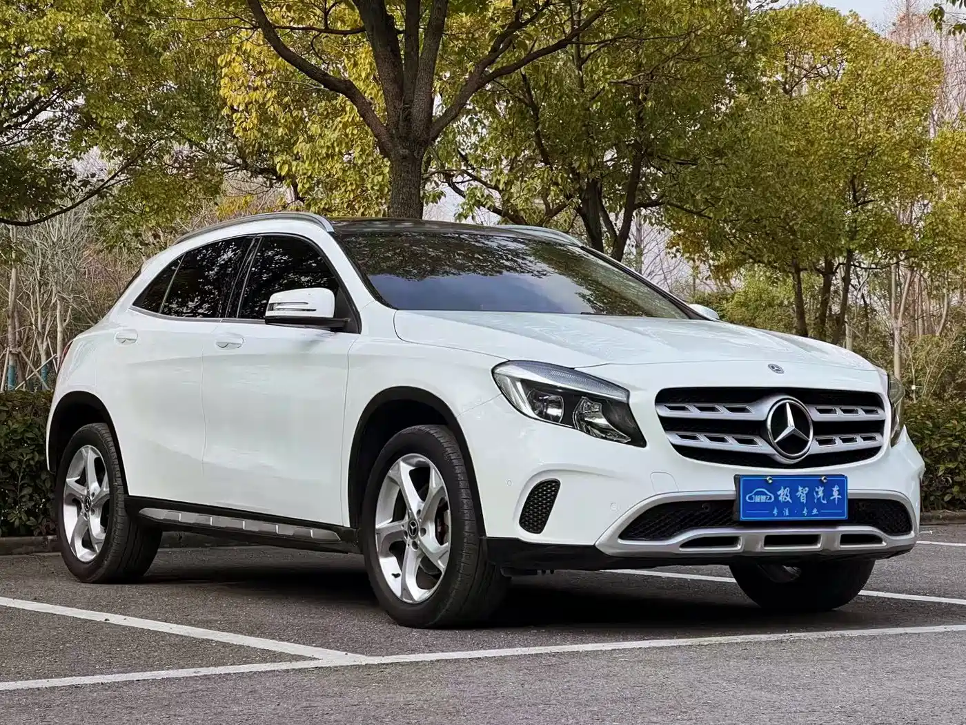 Mercedes-Benz GLA 2017 GLA 200 Dynamic фото 3
