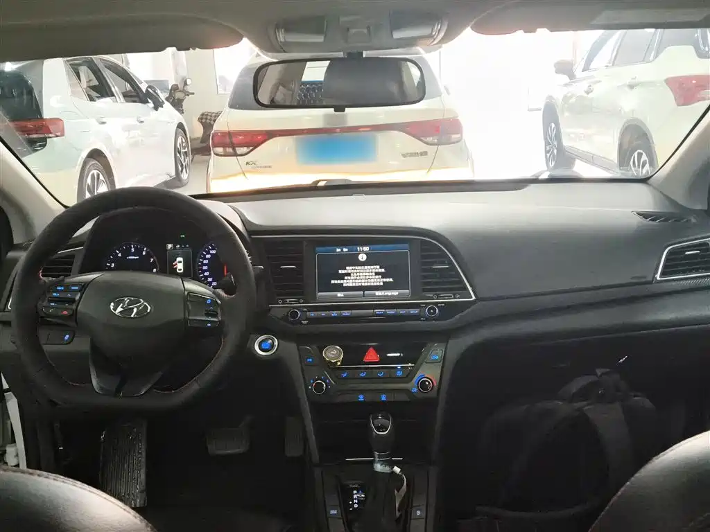 Hyundai Elantra 2018 1.4T DCT Dynamic·Vitality Model фото 5