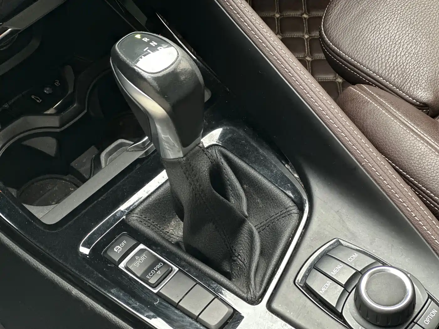 BMW X1 2019 sDrive18Li Premium Model фото 15