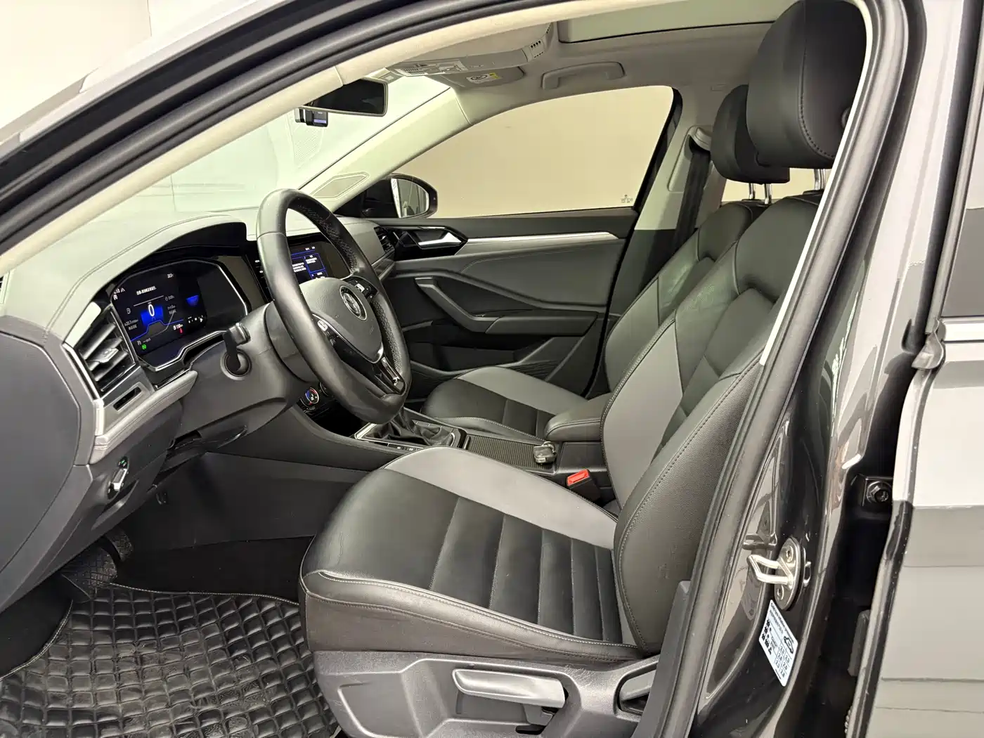 Volkswagen Sagitar 2021 200TSI DSG Comfort Smart Edition фото 8