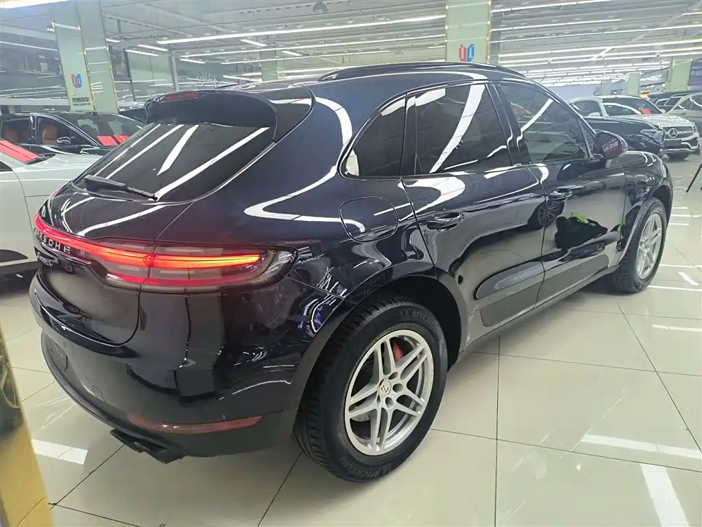 Porsche Macan 2021 Macan 2.0T фото 6