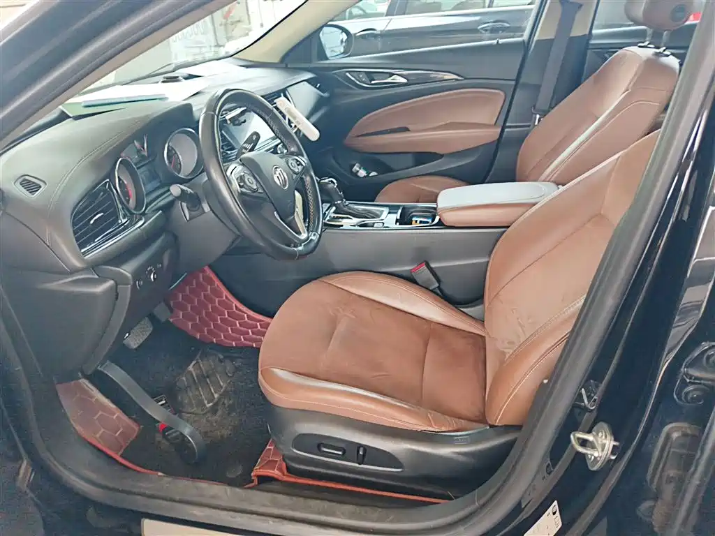 Buick Regal 2019 Facelift 20T Luxury Model China VI фото 7