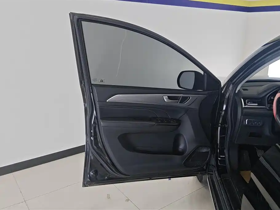 Haval M6 2021 PLUS 1.5T Manual Elite Smart Connect фото 7