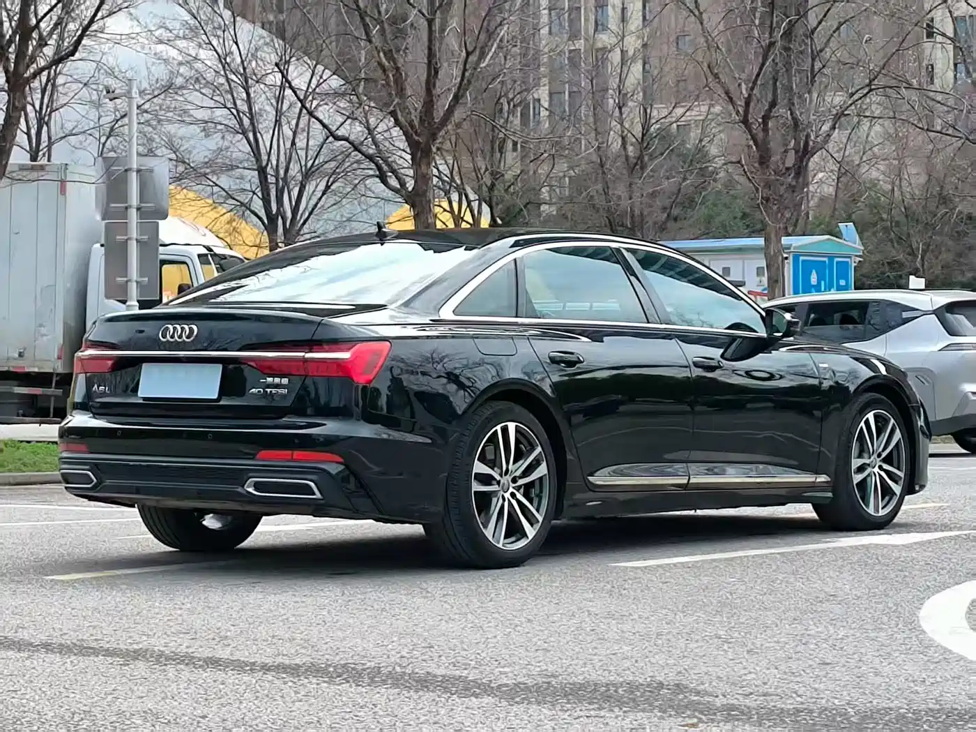 Audi A6L 2021 40 TFSI Luxury Sport фото 12