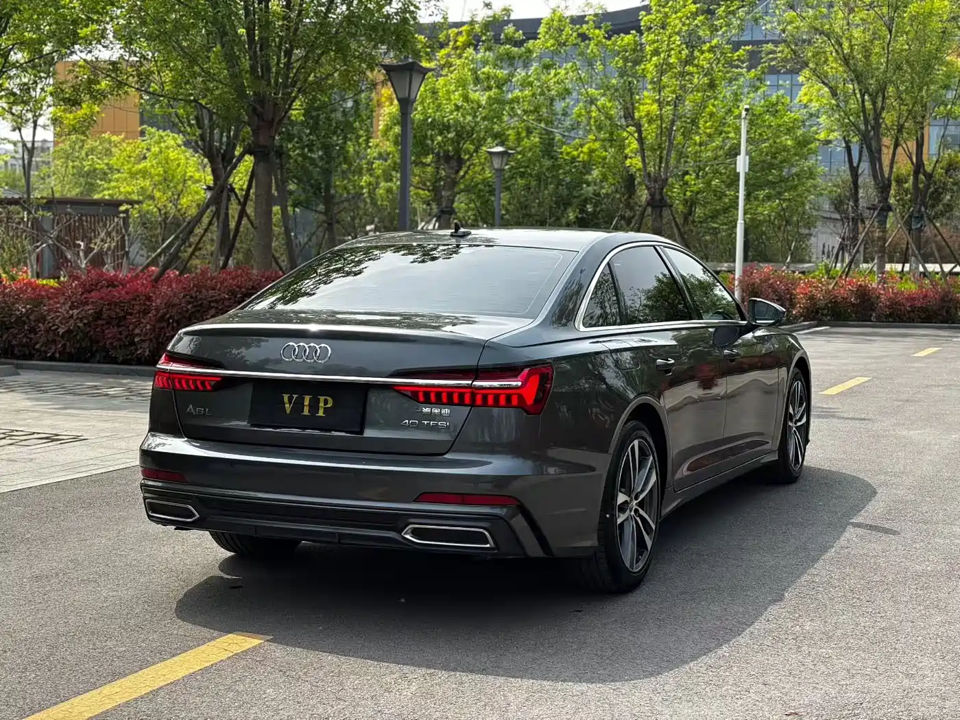 Audi A6L 2021 40 TFSI Luxury Sport фото 8
