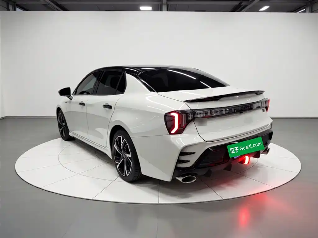 LYNK 03