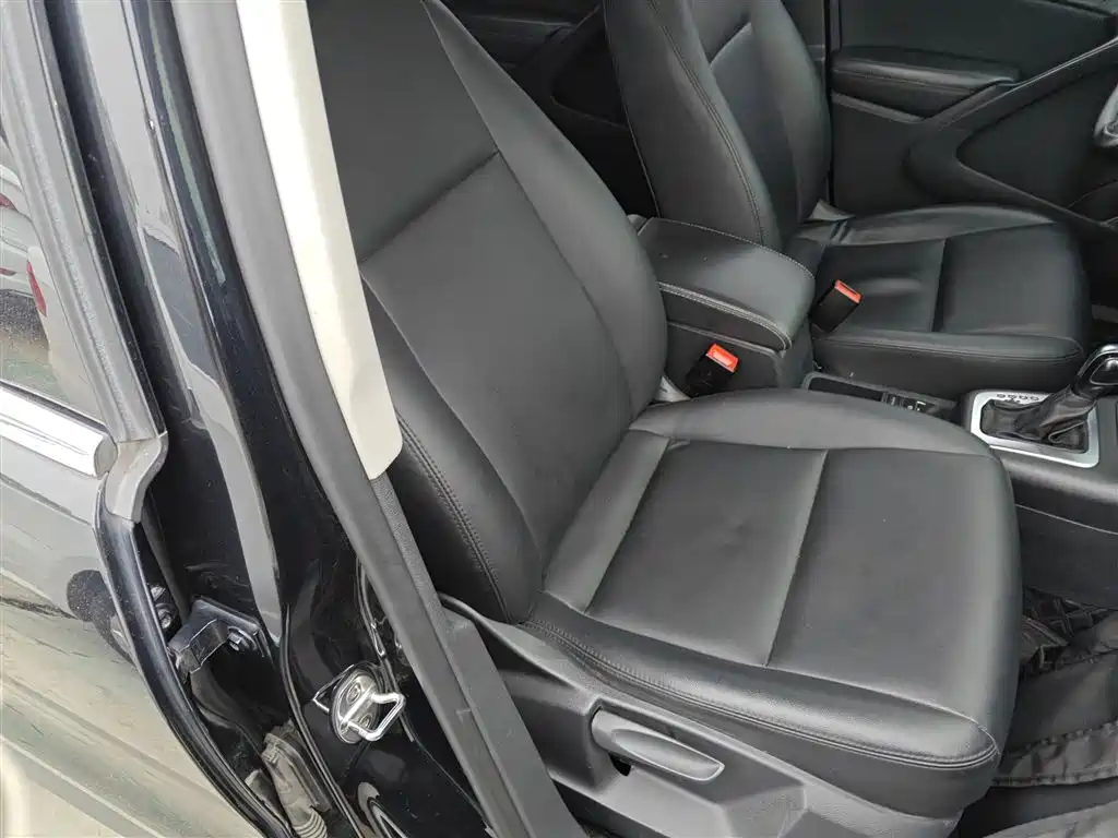 Volkswagen Tiguan 2016 280TSI Automatic 2WD Silk Road Fashion Edition фото 19