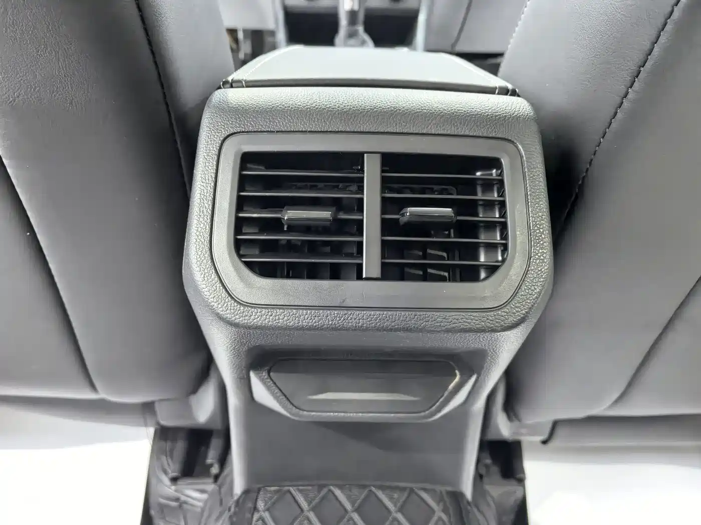 Volkswagen Lavida 2019 1.5L Automatic Trend Edition China VI фото 12