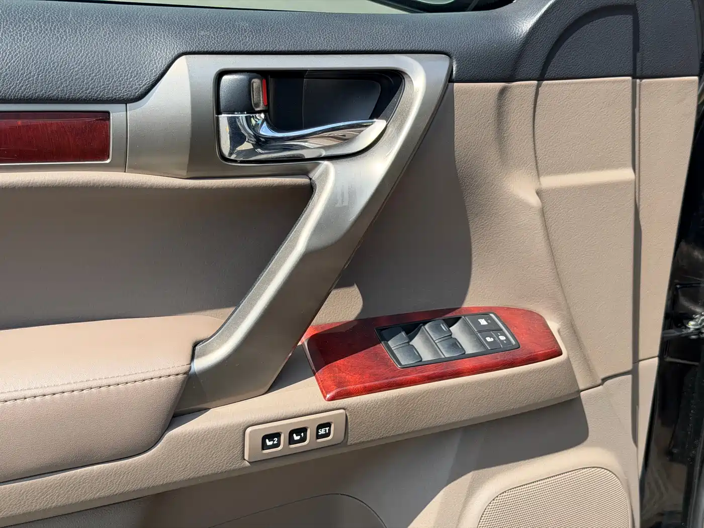 Lexus GX 2012 400 фото 27