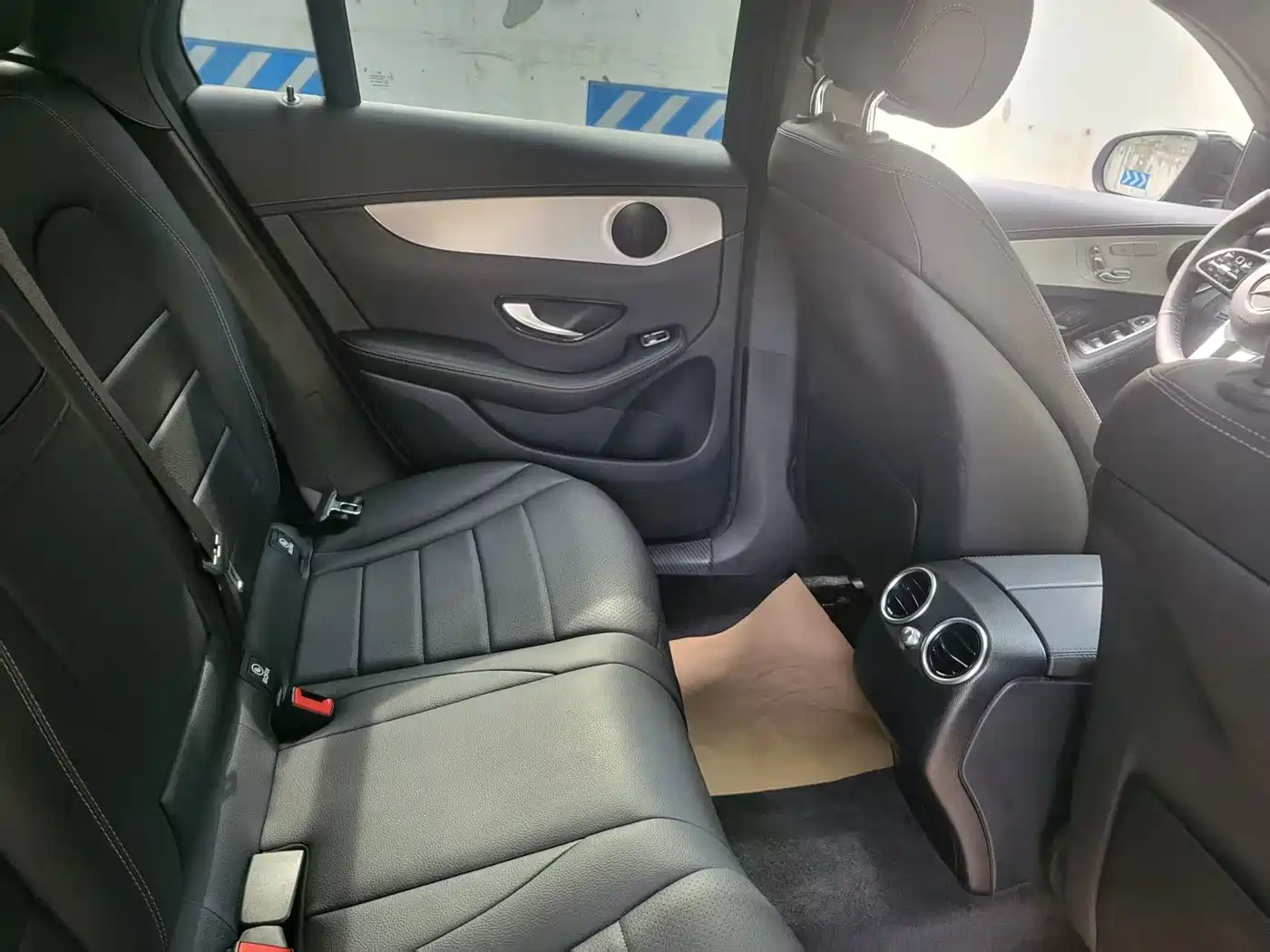 Mercedes-Benz GLC Coupe 2021 2021 GLC 260 4MATIC Coupe SUV