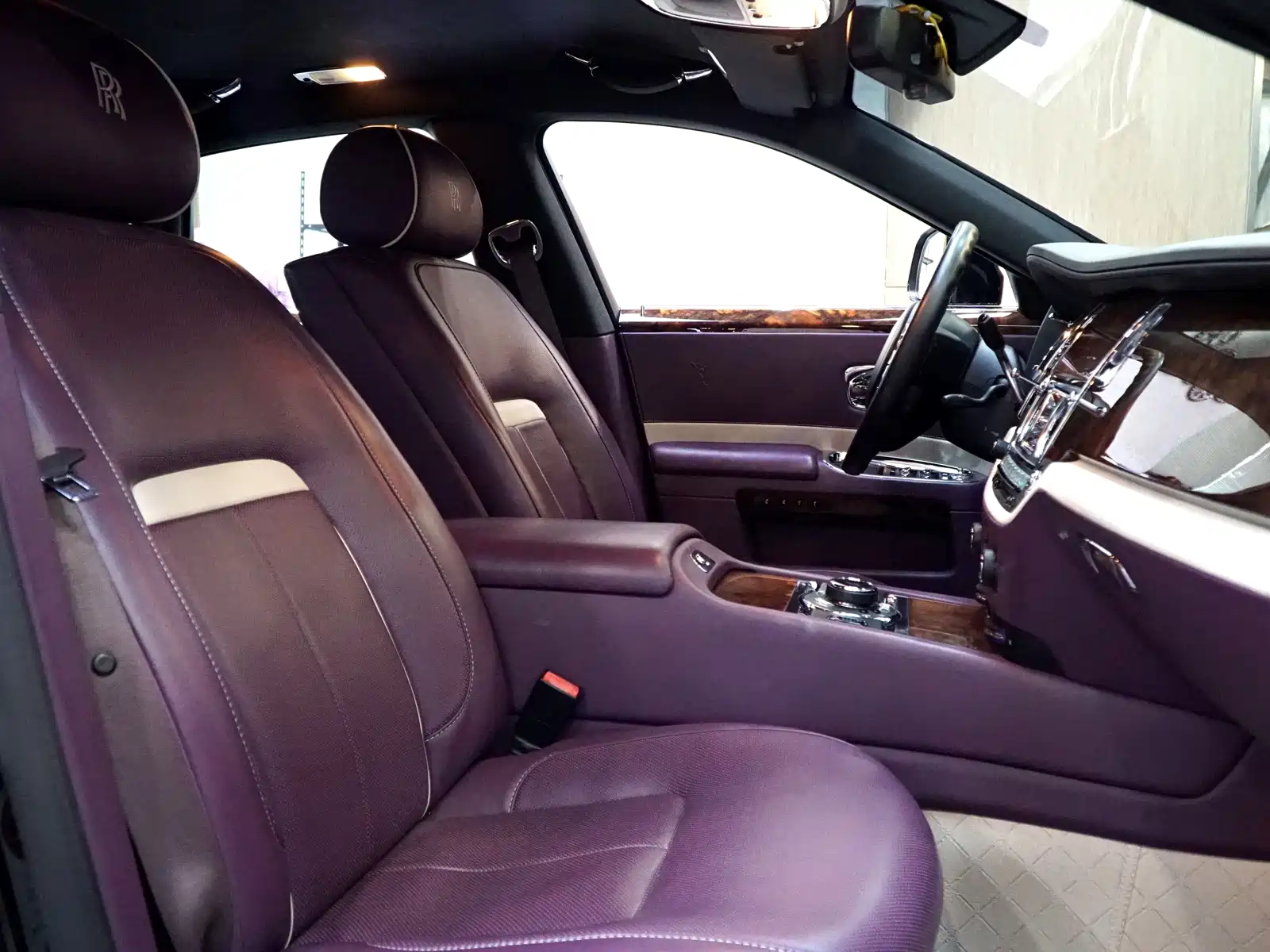 Фото 9 - Rolls-Royce Ghost