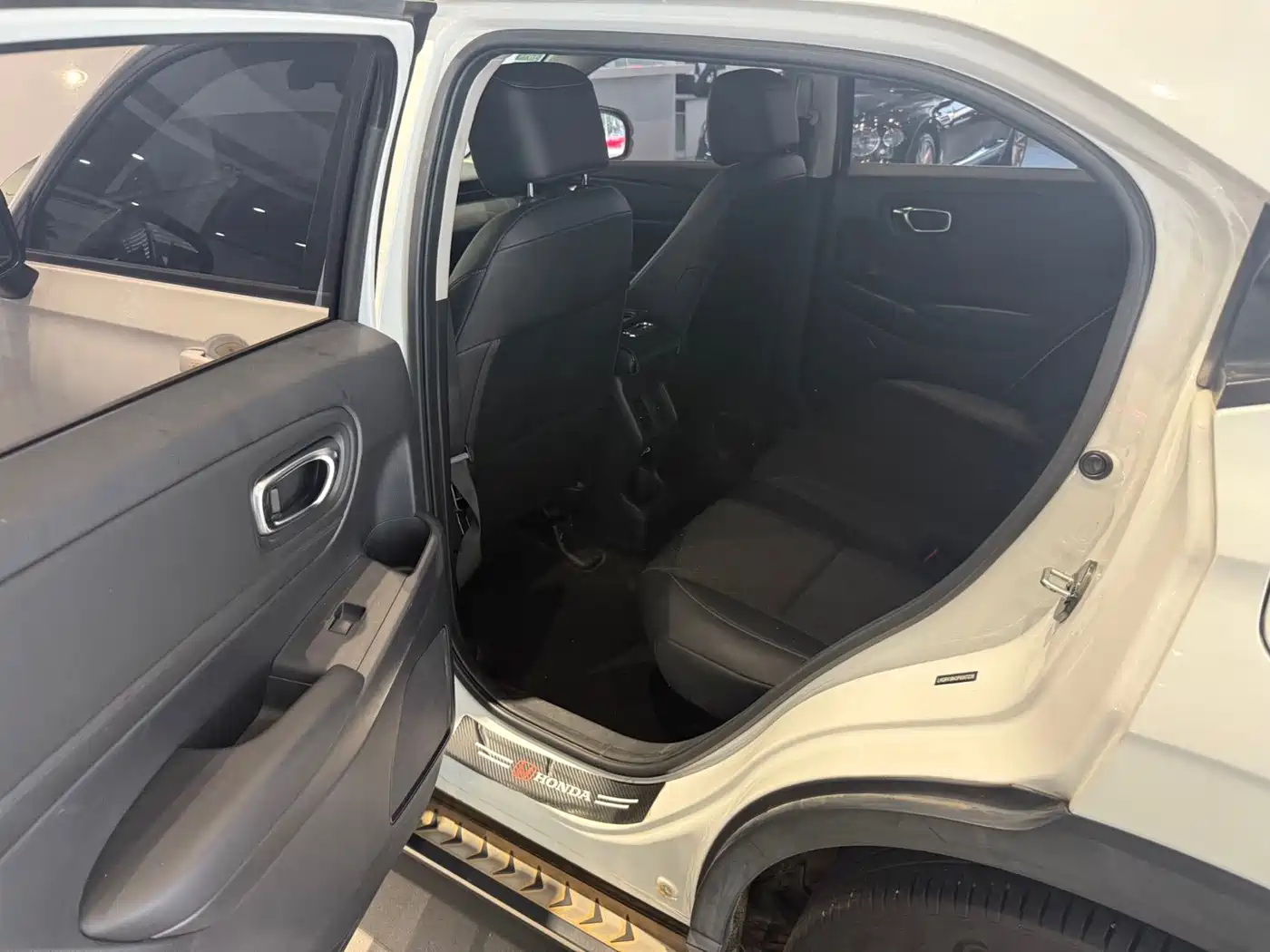 Honda Vezel 2023 2023 1.5L CVT Pioneer Edition