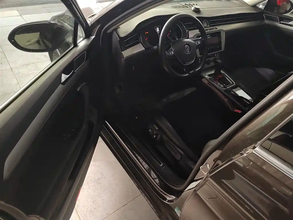 Volkswagen Weilan 2018 380TSI 2WD Comfort Edition фото 9