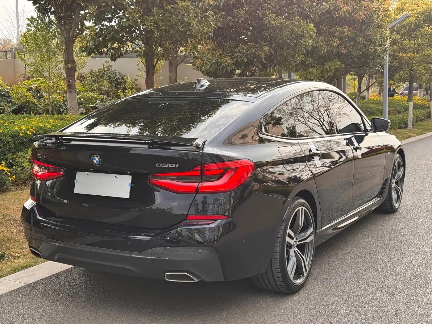 BMW 6 Series GT 2021 630i M Sport Package фото 33