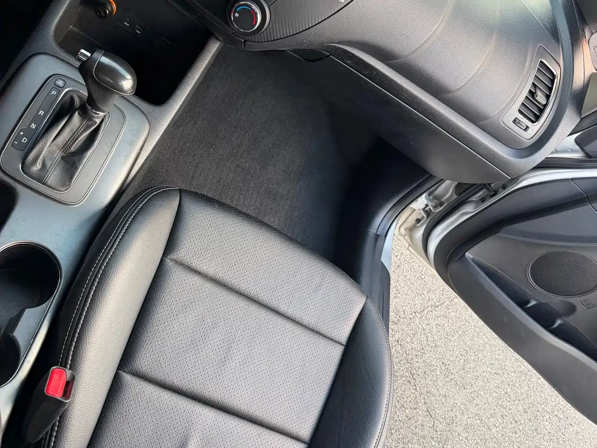 Kia K3S 2014 1.6L Automatic GL фото 26