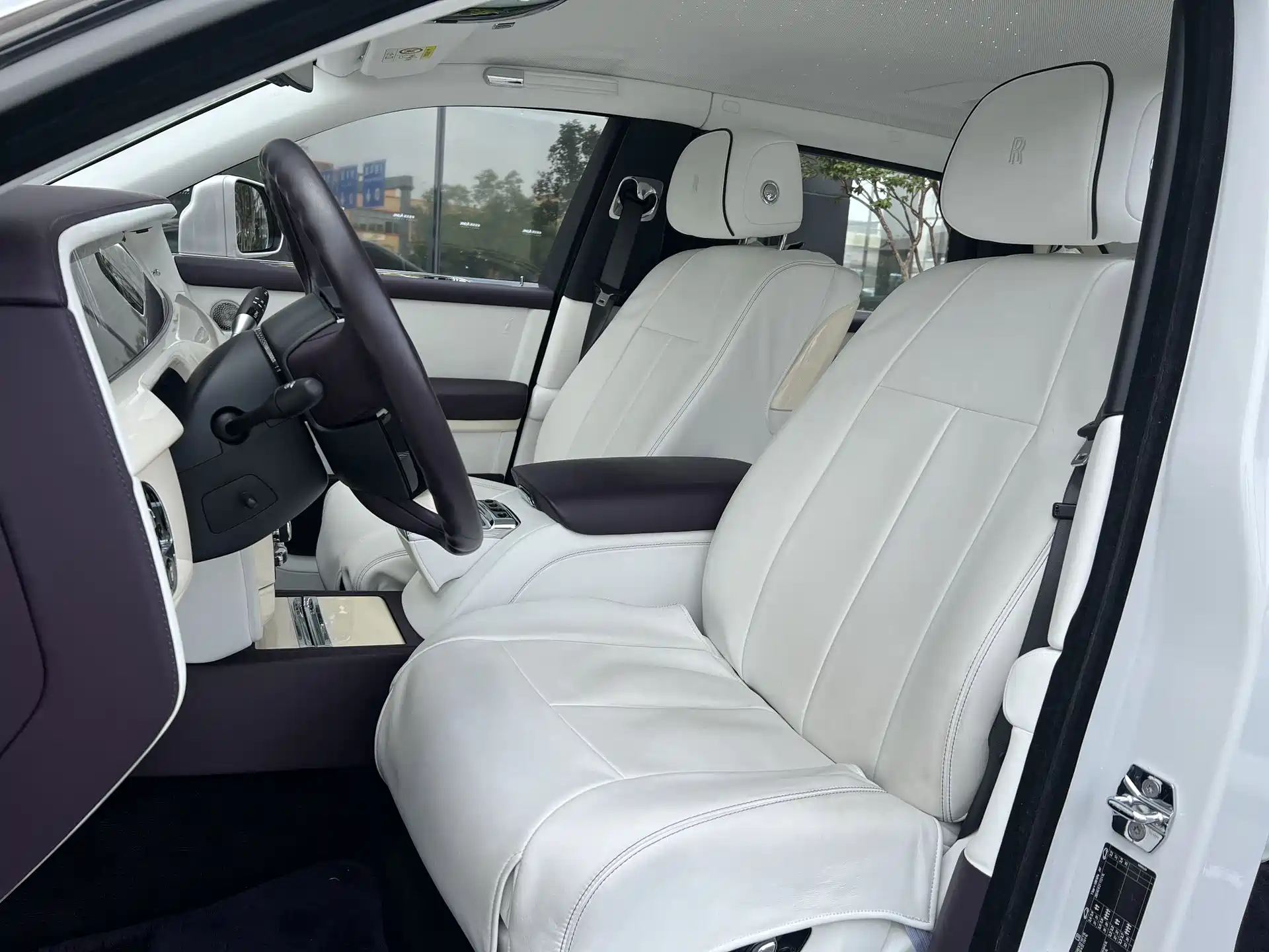 Фото 6 - Rolls-Royce Phantom