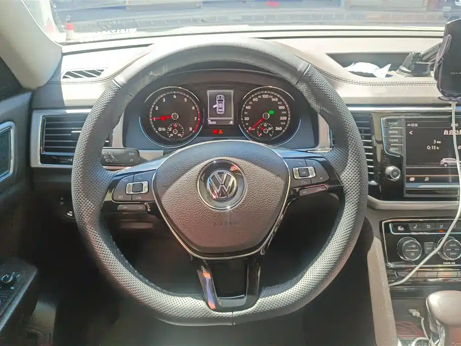Volkswagen Teramont 2017 530 V6 4WD Luxury Edition фото 15