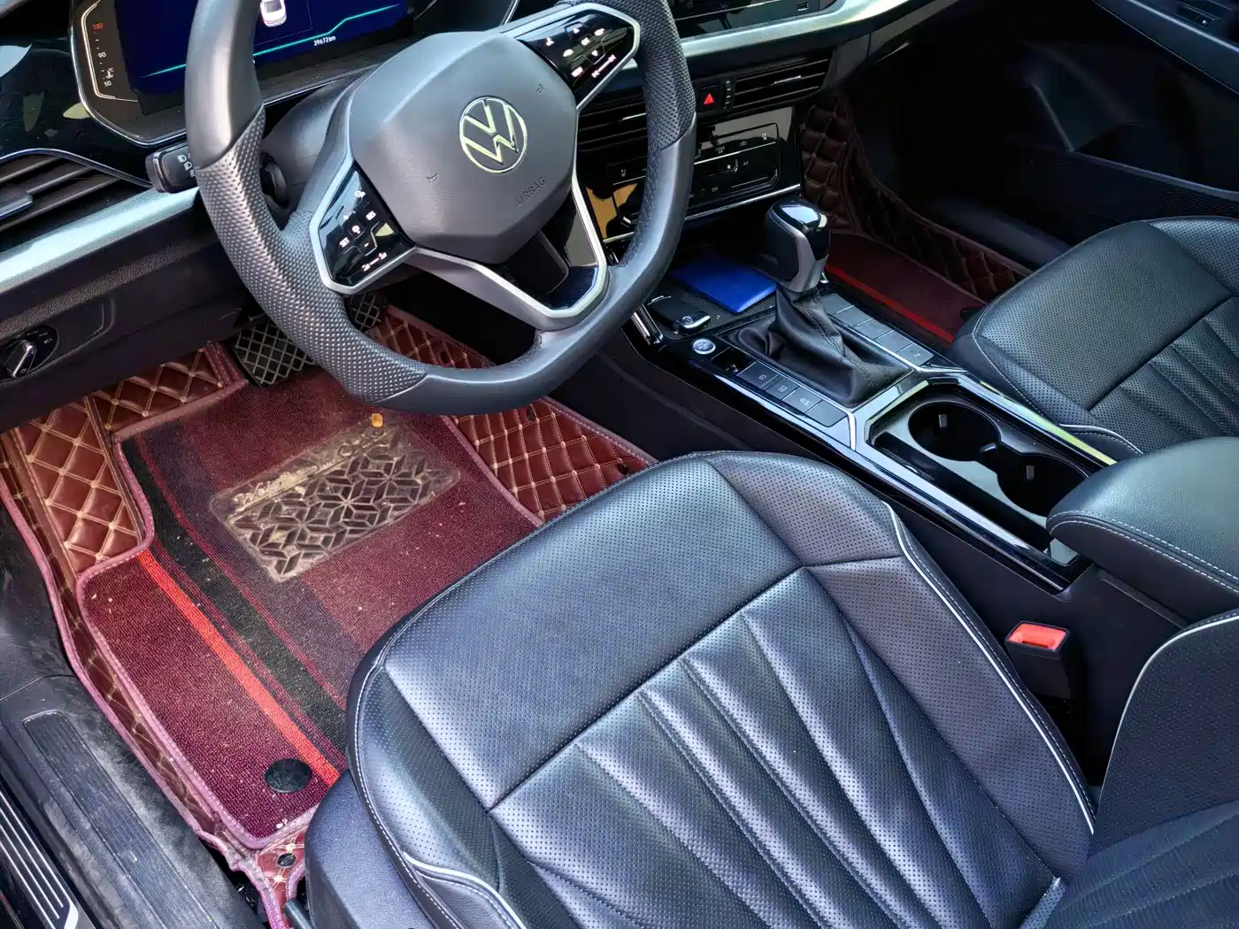 Volkswagen Passat 2024 330TSI Starlight Elite Edition фото 3