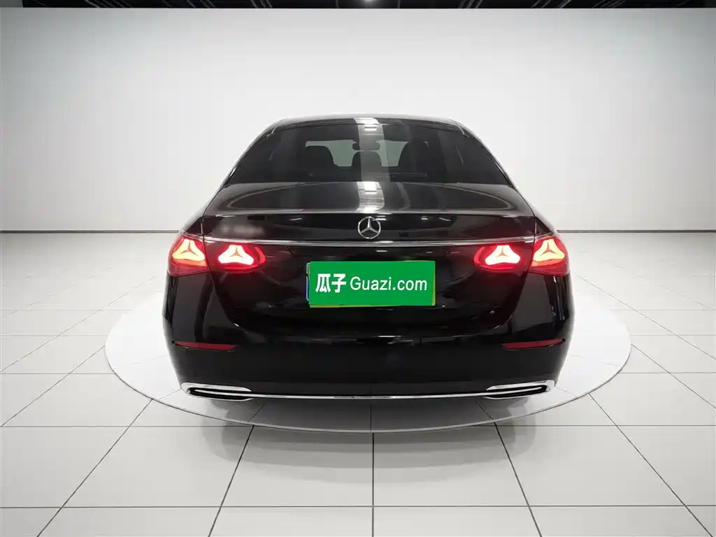 Mercedes-Benz E-Class 2024 Model E 300 L Luxury фото 4