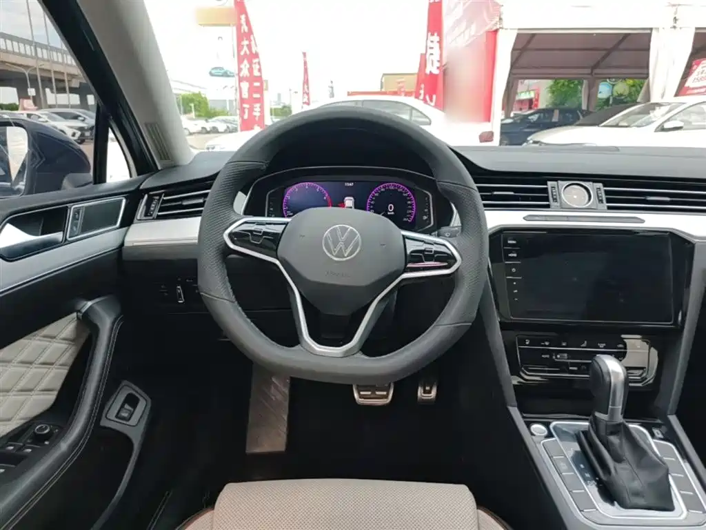 Volkswagen Magotan 2023 2 Million Units Anniversary Edition 330TSI DSG Leading Type фото 7