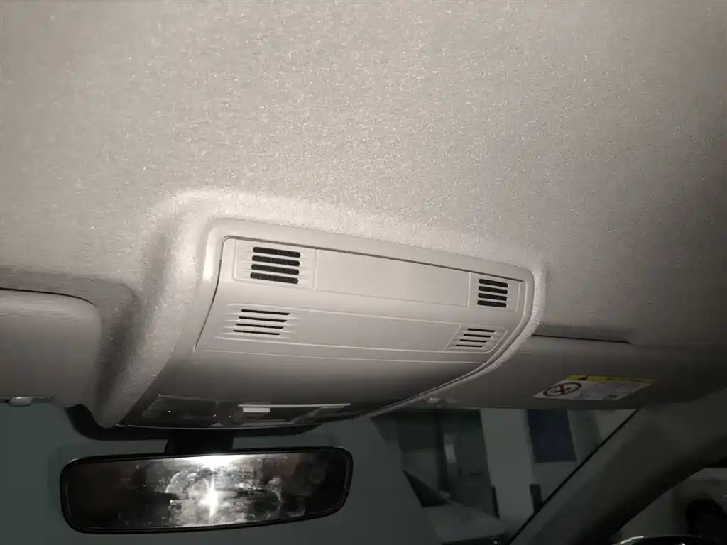 Volkswagen Lavida 2023 Xinrui 1.5L Auto Xinyi Edition фото 14