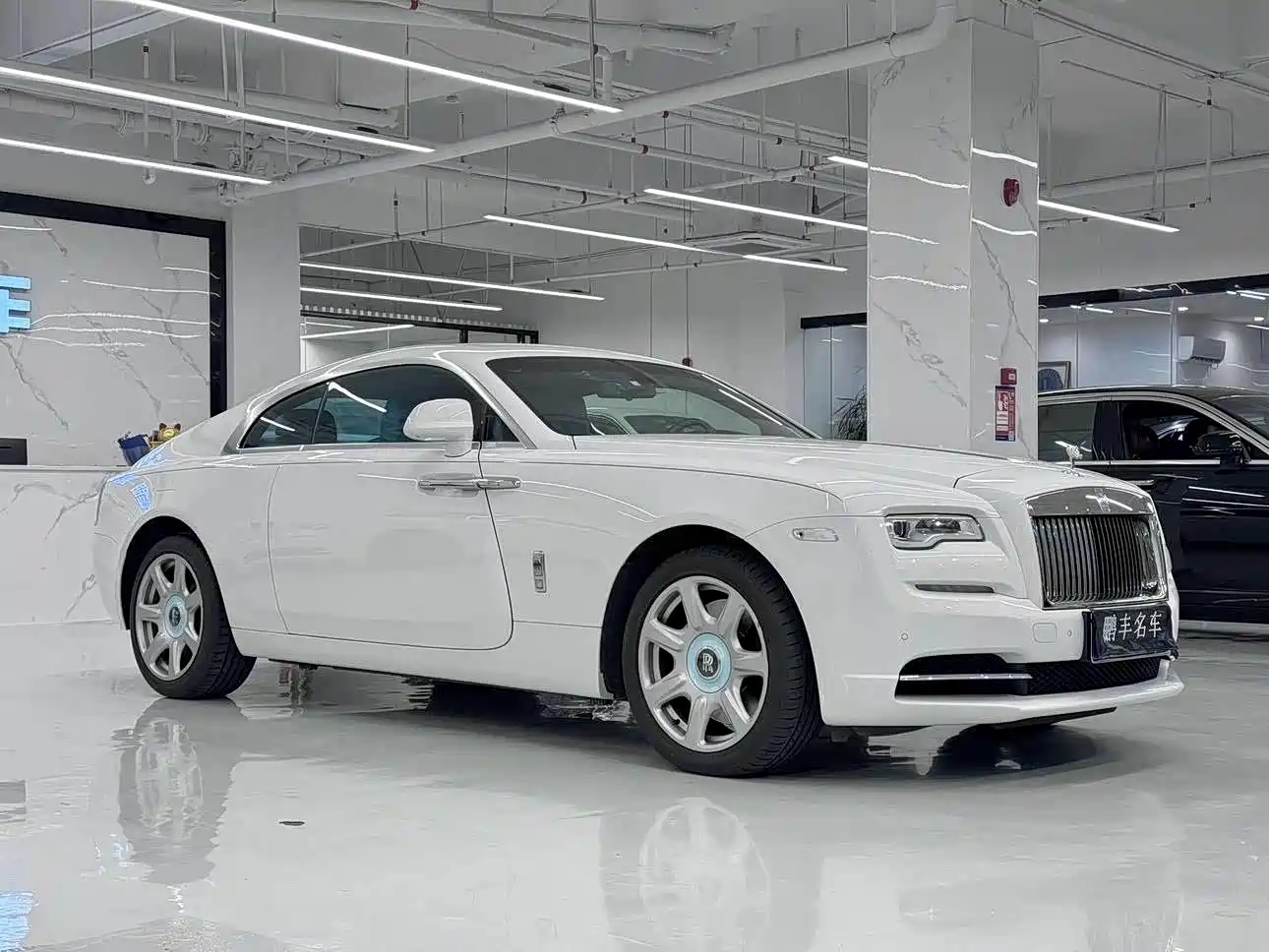 ROLLS-ROYCE PHANTOM