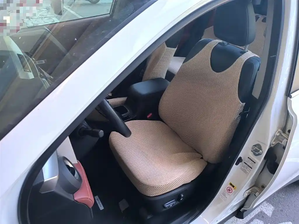 Toyota RAV4 Rongfang 2013 2.5L Auto 4WD Elite фото 15