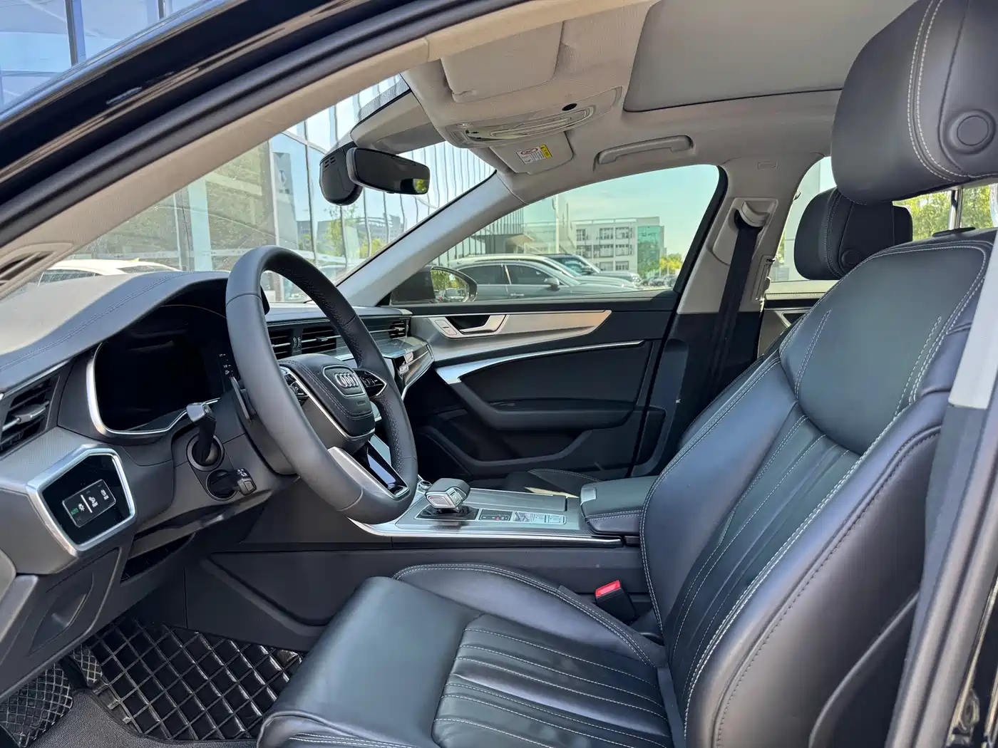 Audi A6L 2024 45 TFSI Premium Elegance фото 4