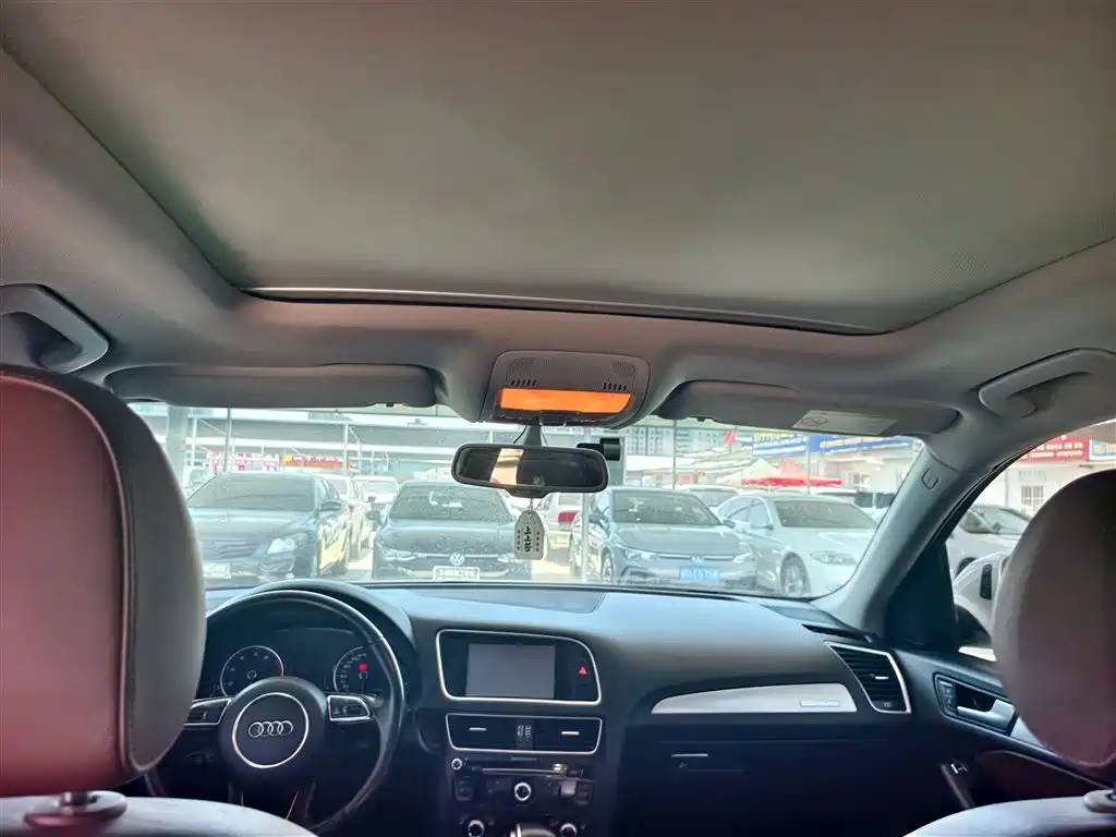 Audi Q5 2017 40 TFSI Technology фото 13