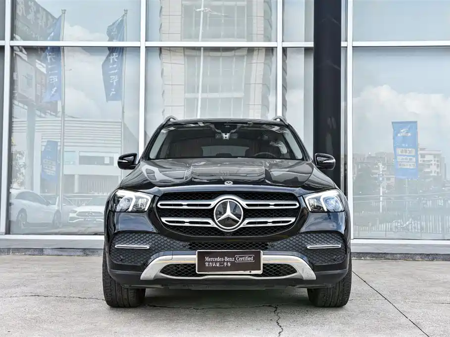 Mercedes-Benz GLE 2020 Facelift GLE 350 4MATIC Fashion Special Edition фото 6