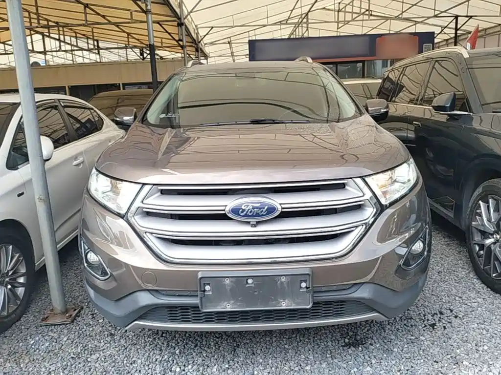 Фото 3 - Ford Edge