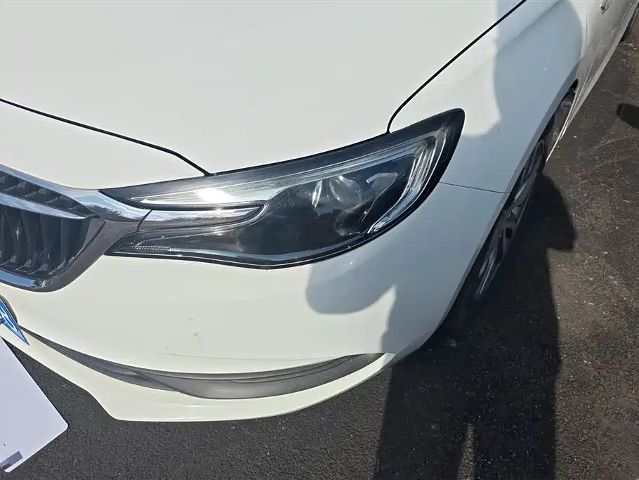 Buick Excelle 2019 18T Auto Connected Elite China VI фото 5