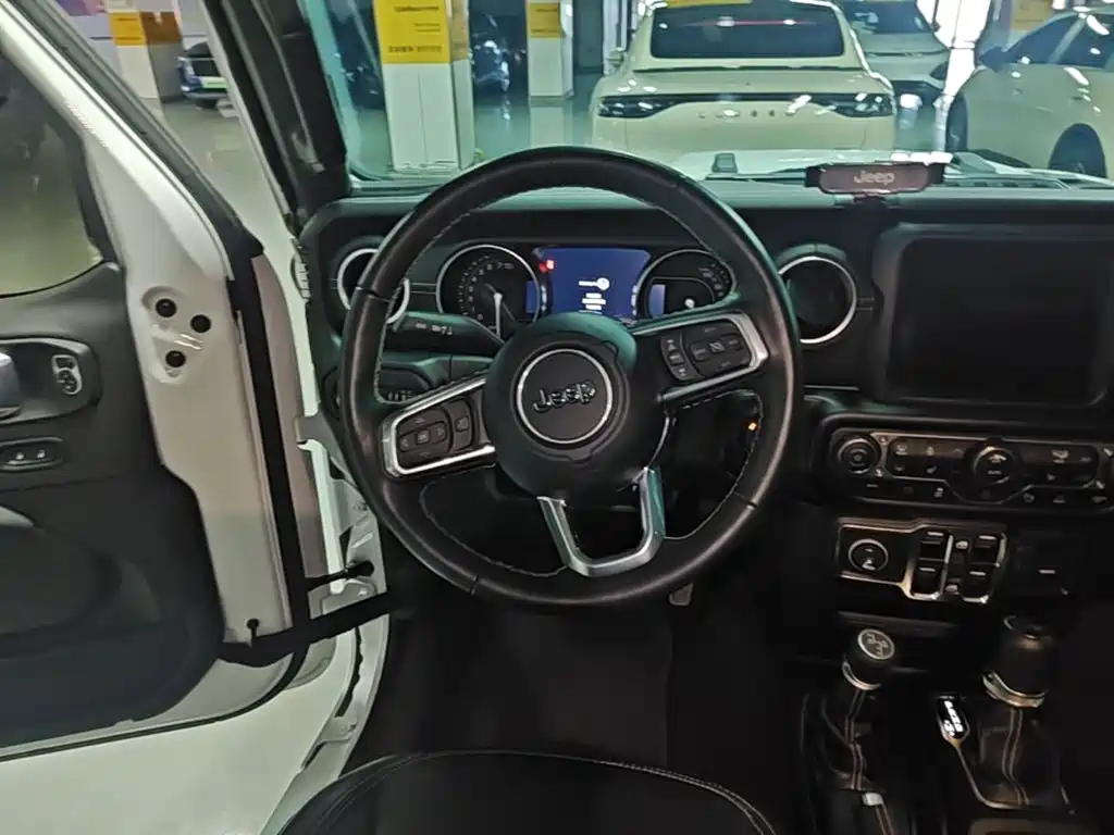 Jeep Wrangler 4xe 2022 2021 4-Door 2.0T 4xe Sahara